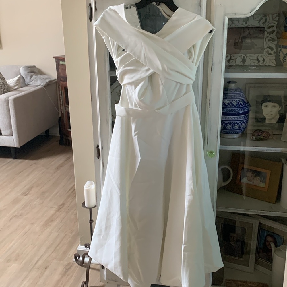 NWT! Cocktail or wedding dress, ivory, beautiful brand new - Picture 2 of 6